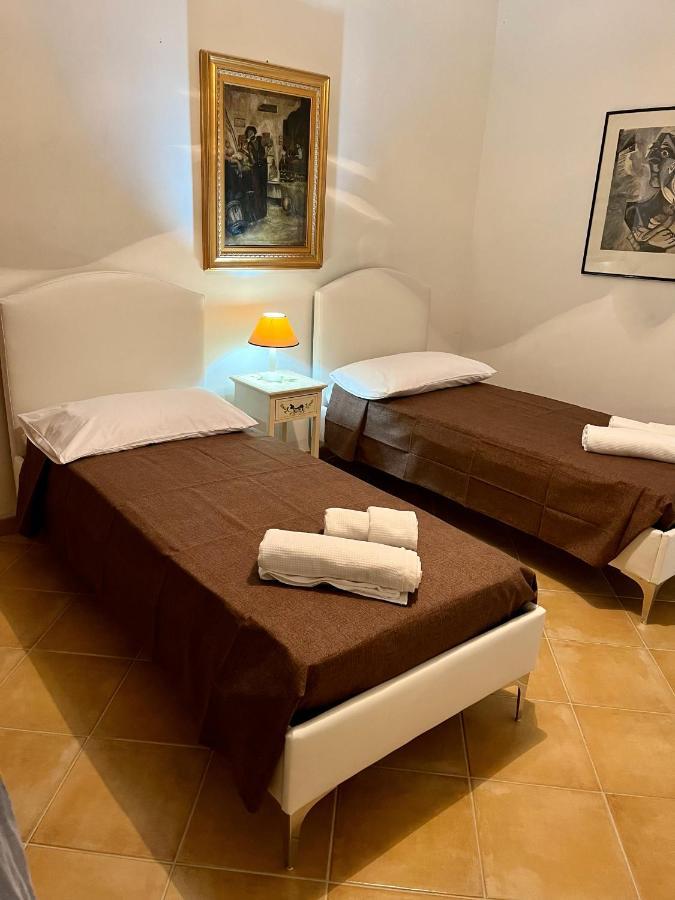 Villa Letizia Rooms & Apartments โนโต ภายนอก รูปภาพ